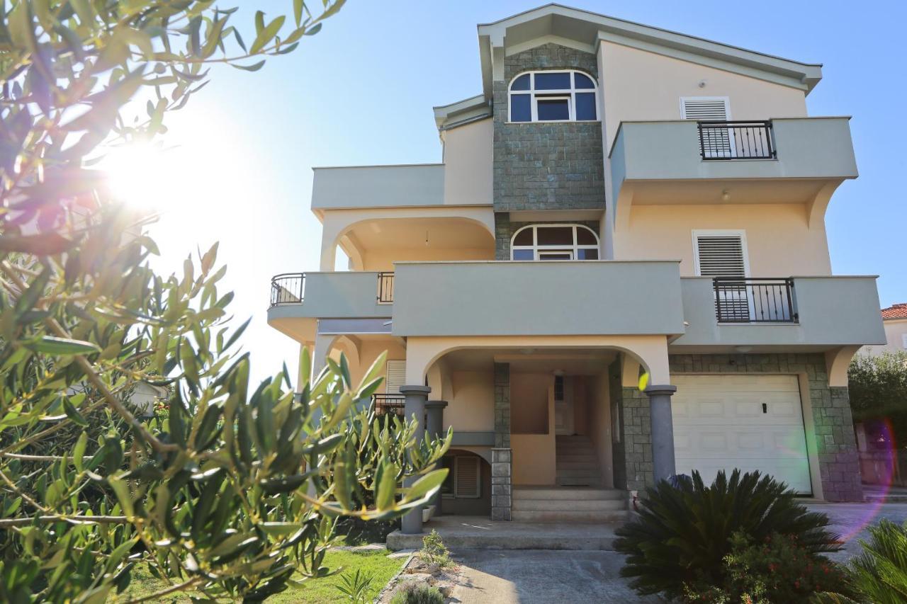 Apartman Dani Ζαντάρ Εξωτερικό φωτογραφία