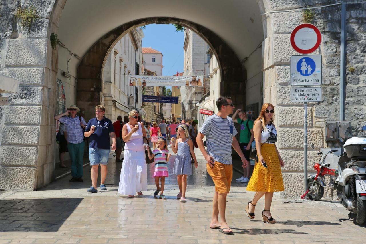Apartman Dani Ζαντάρ Εξωτερικό φωτογραφία